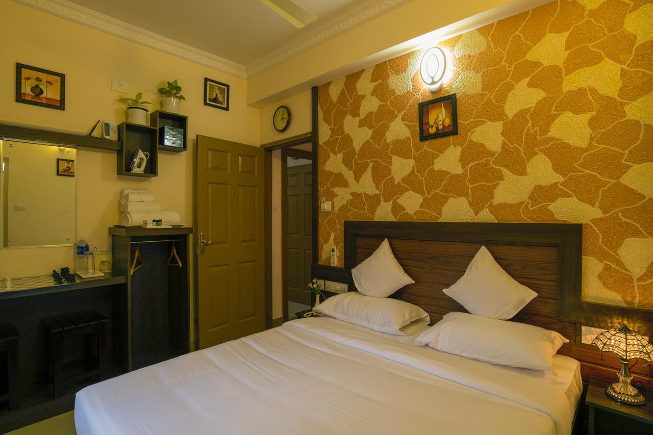 Blue Bell Cochin Airport Hotel Nedumbassery Kültér fotó