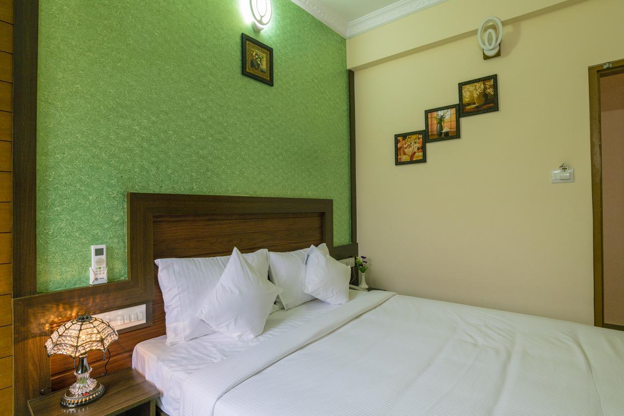 Blue Bell Cochin Airport Hotel Nedumbassery Kültér fotó