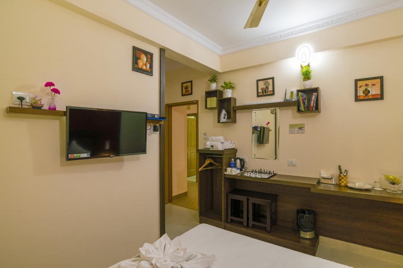 Blue Bell Cochin Airport Hotel Nedumbassery Kültér fotó