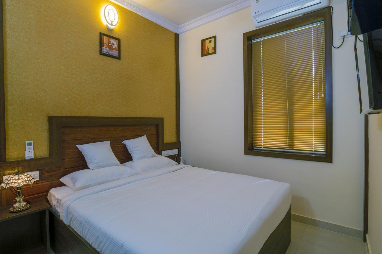 Blue Bell Cochin Airport Hotel Nedumbassery Kültér fotó