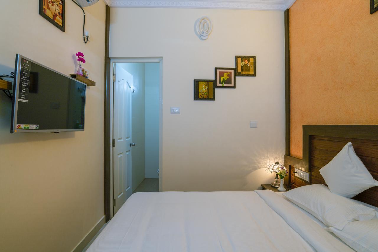 Blue Bell Cochin Airport Hotel Nedumbassery Kültér fotó