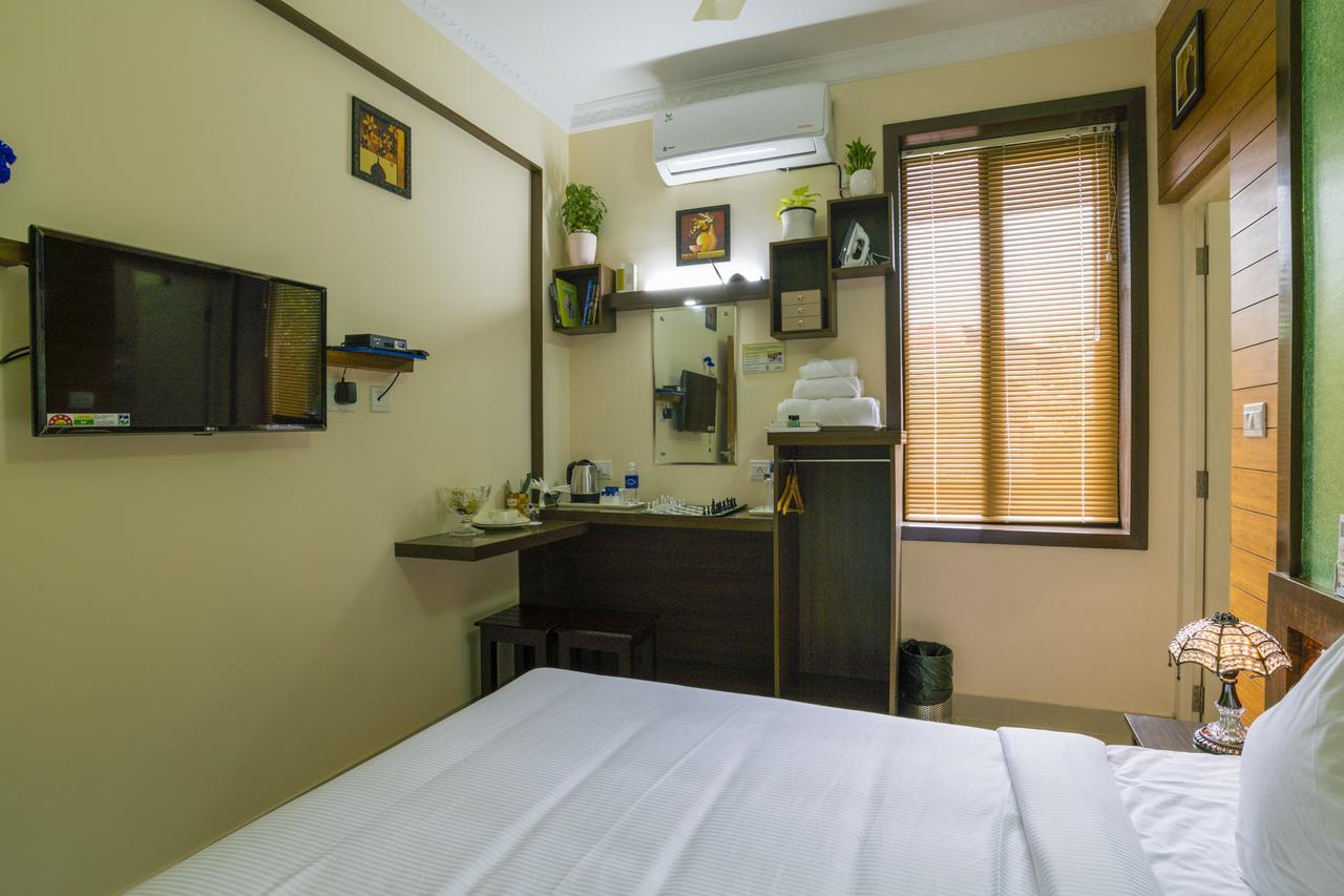 Blue Bell Cochin Airport Hotel Nedumbassery Kültér fotó